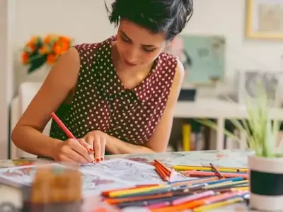 Crafting Your Analog Bag: A Guide to Digital Detox