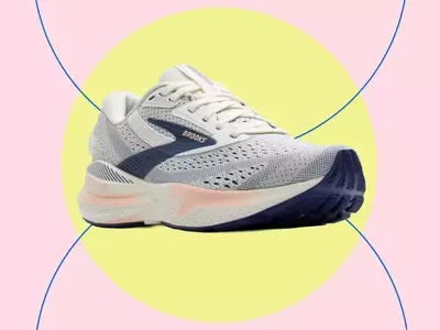 Top Post-Holiday Sales on Running and Walking Shoes