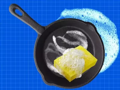 Cast Iron Skillet Care: Expert Tips for Cleaning and Seasoning