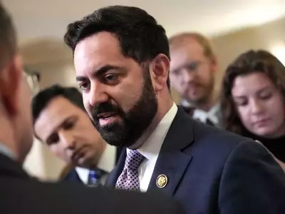 New York Republican Faces Public Backlash Over ICE Policy at Town Hall