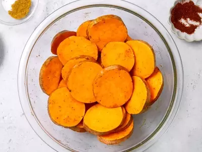Delicious Chicken and Sweet Potato Wraps for a Quick Meal