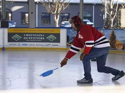 Skillet Curling: A Southern Take on an Olympic Sport