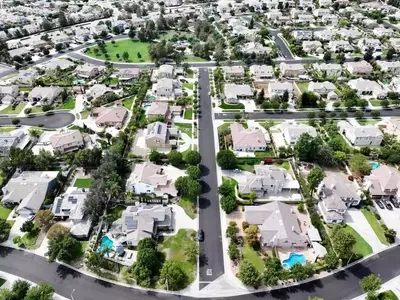 Navigating Homeownership in Retirement: A Complex Decision for Seniors