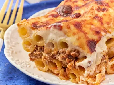 Comfort Food Delights: A Dozen Baked Pasta Recipes for Any Season