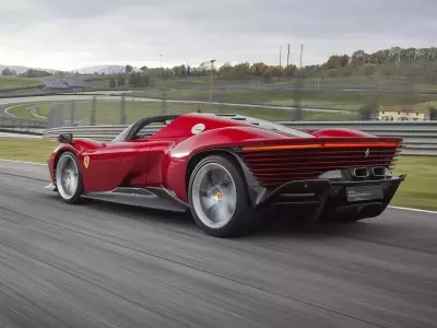 Novitec Boosts Ferrari Daytona SP3's V12 Roar