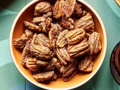 Low-Carb, High-Fiber Snacks for Digestive Health