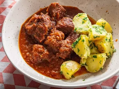 Mastering Viennese Goulash: A Culinary Journey to Austria