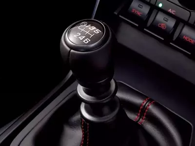 Subaru Explores Manual Transmission Option for SUVs