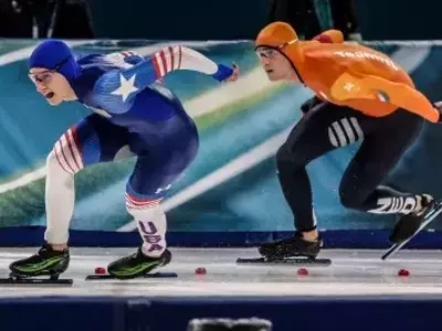 The Courteous Competition: Jordan Stolz and Jenning de Boo's Olympic Speedskating Rivalry