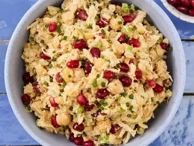 Wholesome Chickpea and Chicken Salad: A Nutritious and Flavorful Meal Solution