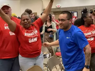 Volkswagen Workers in Tennessee Secure Landmark Union Deal
