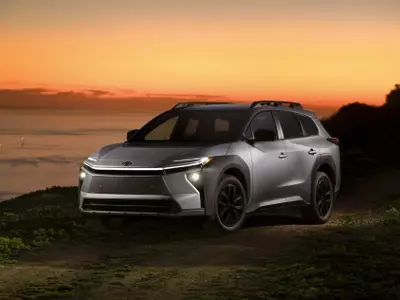Toyota bZ Woodland vs. Subaru Trailseeker: A Comparative Analysis of Electric Crossovers