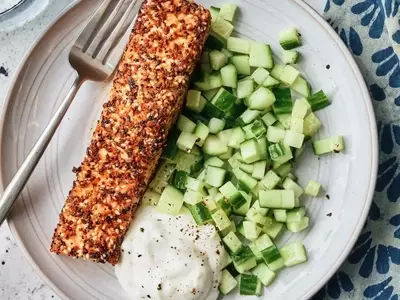 Flavorful Salmon with Everything Bagel Seasoning and Yogurt Sauce