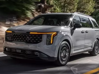 2027 Kia Carnival Hybrid: A Refined and Efficient Minivan Experience