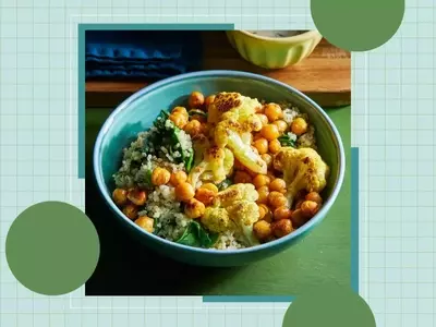 The Ultimate High-Fiber Lunch: Roasted Chickpea Curry Bowl