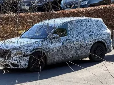 Audi Q9 Prototype Spotted Undergoing Towing Tests