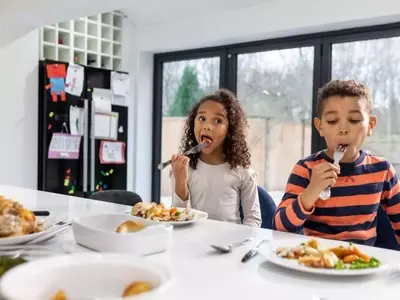 The Benefits of Serving Early Dinners for Families