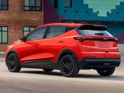2027 Chevrolet Bolt: An Electric Comeback with Enhancements