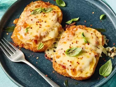 Crispy Hash Brown Pizzas: A Quick & Delicious Meal Solution