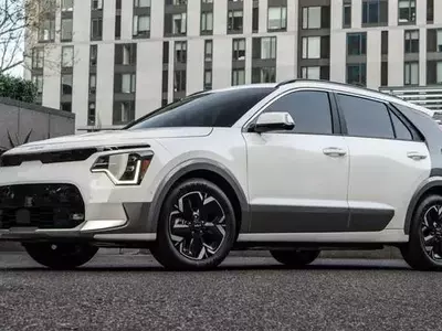 Kia Discontinues Niro EV: A Shift Towards Hybrid Models
