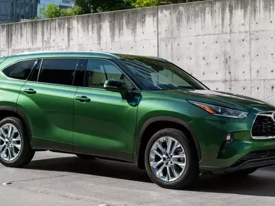 Toyota Recalls Over 550,000 SUVs for Seatback Latch Issues