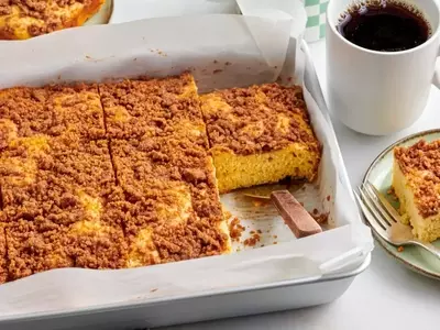 Effortless One-Bowl Coffee Cake: A Delightful Morning Treat
