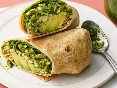The Ultimate High-Protein Chicken Wrap with Zesty Pesto