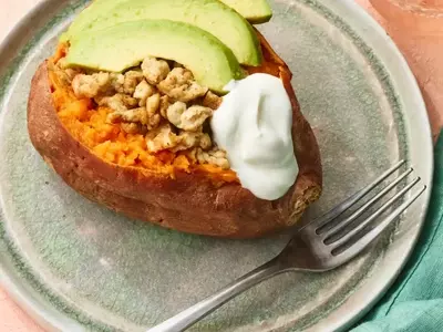 Stuffed Sweet Potatoes with Ground Turkey & Avocado: A Healthy & Flavorful Meal