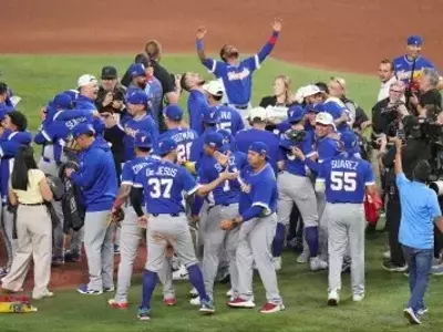 Venezuela Claims Historic World Baseball Classic Title in Thrilling Final Against USA