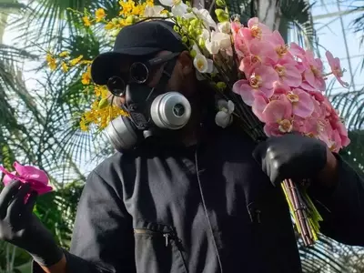 Mr. Flower Fantastic Transforms New York Botanical Garden with 'Concrete Jungle' Exhibit