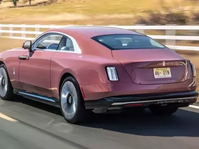 Rolls-Royce Reverses All-Electric Ambition, Retains V12 Engine
