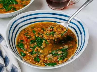 Mastering Slow-Cooker Lentil Soup: A Guide to Rich Flavors and Perfect Texture