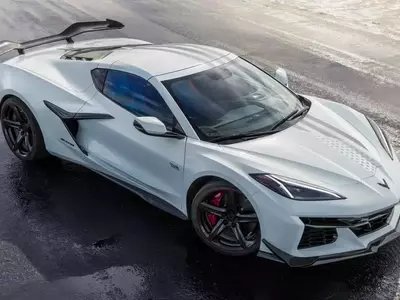 Chevrolet Confirms No Manual Transmission for C8 Corvette