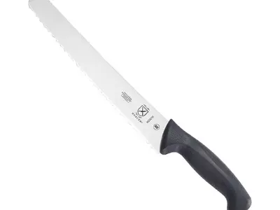 Top Affordable Bread Knives for Superior Slicing