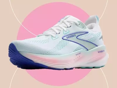 Brooks Glycerin GTS 22: A Podiatrist-Approved Running Shoe on Sale