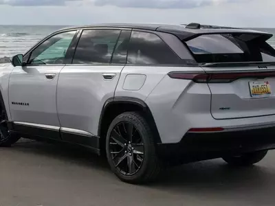 Jeep Wagoneer S Models Recalled for Detaching Rear Liftgate Covers