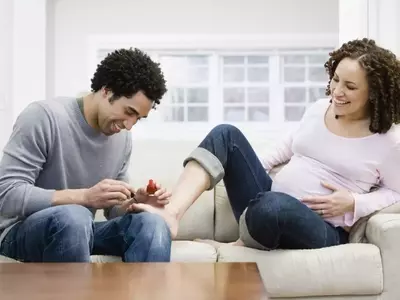 Gel Manicures During Pregnancy: A Comprehensive Safety Guide