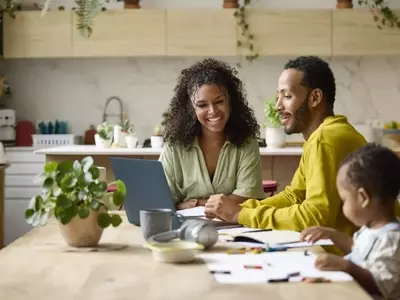 Nurturing Your Partnership: Reconnecting After Parenthood