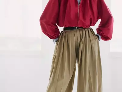 Balloon Pants: Your New Spring Wardrobe Essential