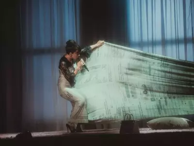 Lily Allen's "West End Girl" Tour: A Deep Dive into Raw Emotion and Theatrical Style