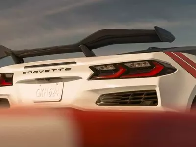 Chevy Halts C8 Corvette Sales Over Lighting Module Flaw