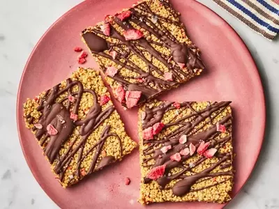 Delicious and Healthy Chocolate Snack Ideas