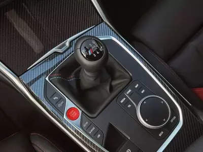 BMW's Commitment to Manual Transmissions Amidst Evolving Automotive Landscape
