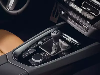 BMW's Continued Commitment to Manual Transmissions Amidst Industry Shift