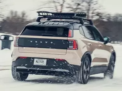 2026 Volvo EX30 Cross Country: An Overview of the Electric Crossover