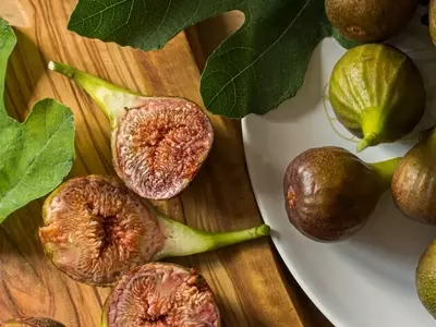 Unlocking the Culinary Potential of Fig Leaves: A Versatile Ingredient for Sweet and Savory Creations