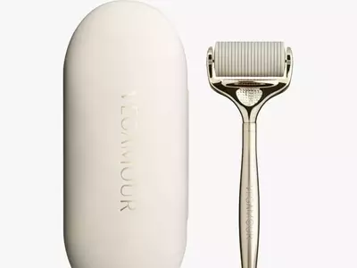 A Dermatologist's Comprehensive Guide to Dermarolling for Hair Growth