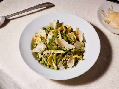 The Culinary Breakthrough of Smashed Asparagus Salad