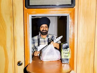 Akal Travel Center: A Culinary Oasis for Truckers in Wyoming