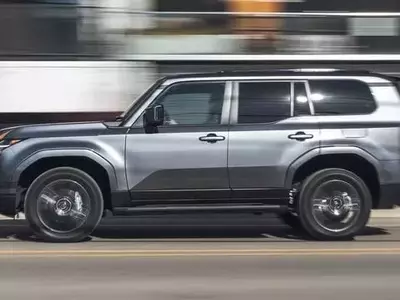 Lexus GX550 Hybrid: Fuel Efficiency for the Future